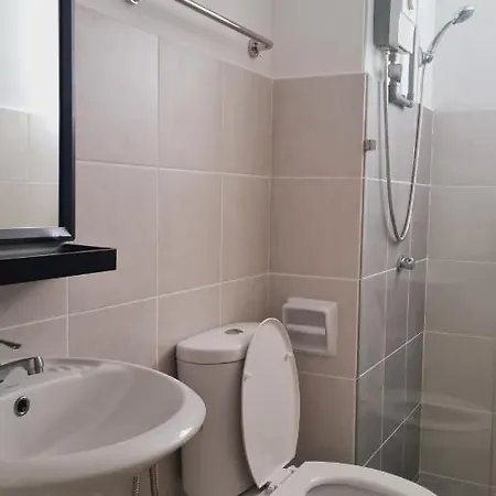 Alanis Suite Klia 2Bedroom With Neflix Sepang Exterior photo