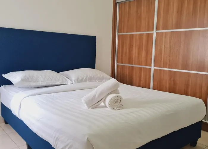 Alanis Suite Klia 2Bedroom With Neflix