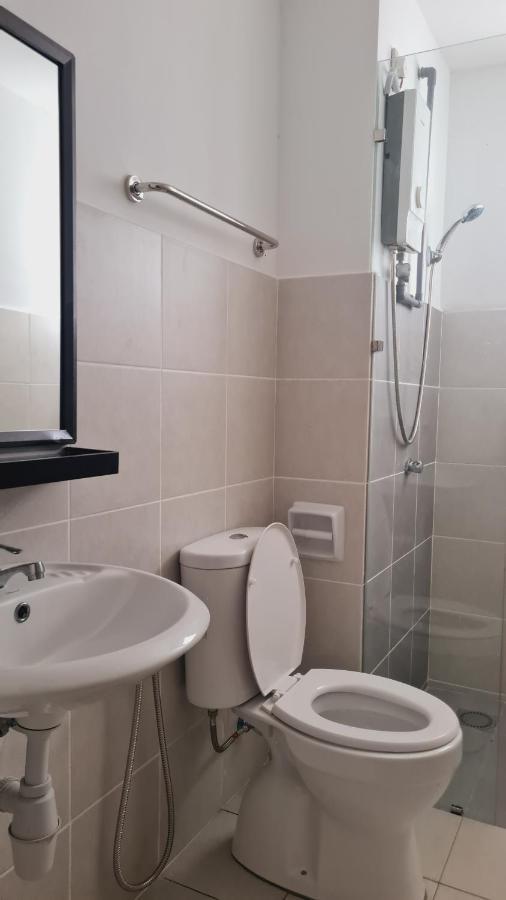 Alanis Klia 2bedroom With Neflix Apartment Sepang